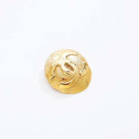 CHANEL 2cc9 1994 COCO Mark Brooch gold WS21499