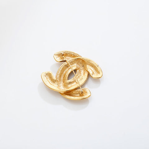 CHANEL Matrasse COCO Mark Brooch gold WS21500