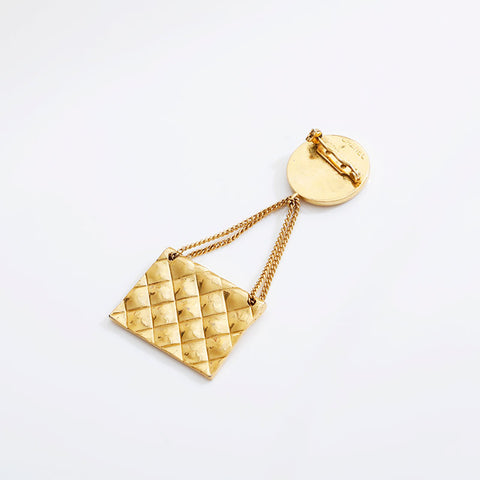 CHANEL Matelasse Drop Coin COCO Mark Brooch gold WS21507