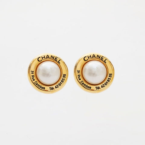 CHANEL Pearl round Earring gold WS21514