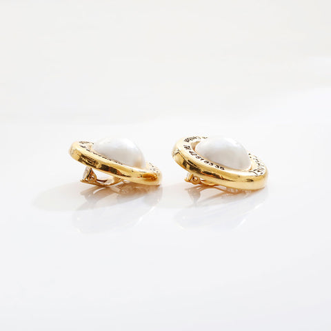 CHANEL Pearl round Earring gold WS21514