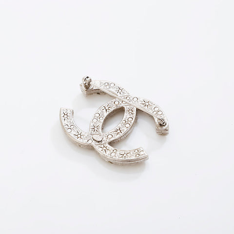 極美品 シャネル CHANEL A15P 2015 ココマーク ラインストン ブローチ  シルバー WS21520