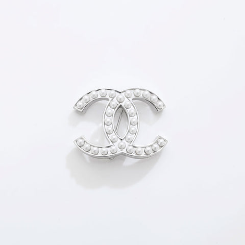 CHANEL 06V 2006 COCO Mark Brooch Silver WS21532