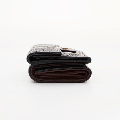 極美品 シャネル CHANEL 26番台 キャビアスキン コンパクト ココマーク 2017-2018 三つ折り財布  ブラック WS21535