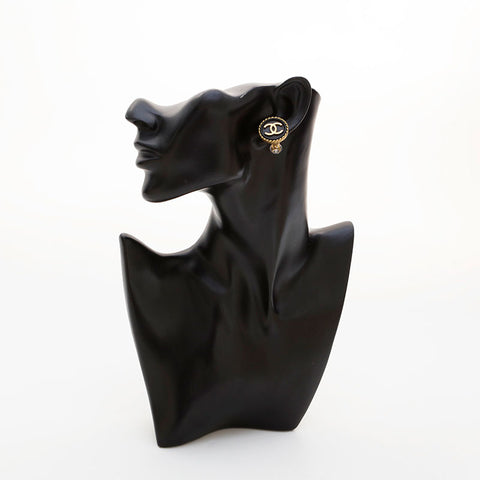 CHANEL 94A 1994 COCO Mark Earring gold WS21549
