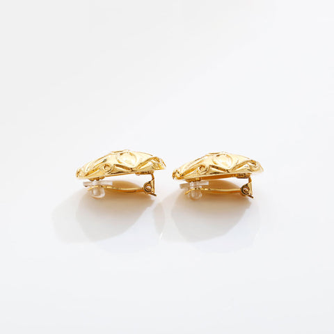 CHANEL Flower Flower COCO Mark Earring gold WS21557
