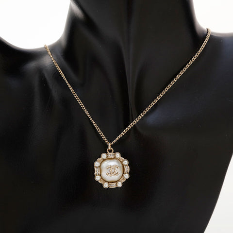 CHANEL B18B 2018 COCO Mark Pearl Rhinestone Necklace gold WS21564