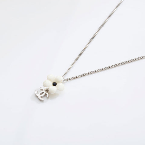CHANEL 05A 2005 Camellia COCO Mark Necklace Silver WS21571