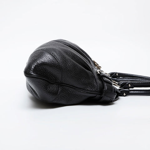 Salvatore Ferragamo Gancini leather Shoulder Bag black WS21577