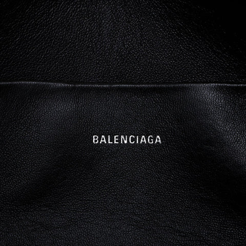 BALENCIAGA Leather Everyday Logo Clutch bag white WS21598
