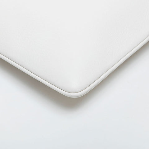 BALENCIAGA Leather Everyday Logo Clutch bag white WS21598