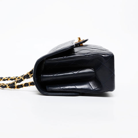 CHANEL No. 4 1996-1997 Lambskin Matelasse Chain 9.8" Double Face Shoulder Bag Navy WS21604