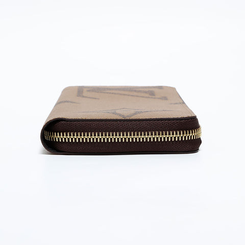 LOUIS VUITTON 2020 Giant Monogram Reverse Purse Brown WS21636
