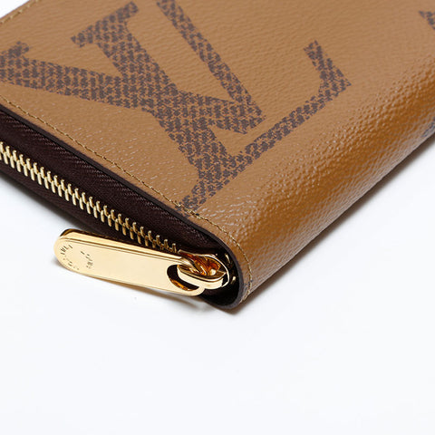 LOUIS VUITTON 2020 Giant Monogram Reverse Purse Brown WS21636
