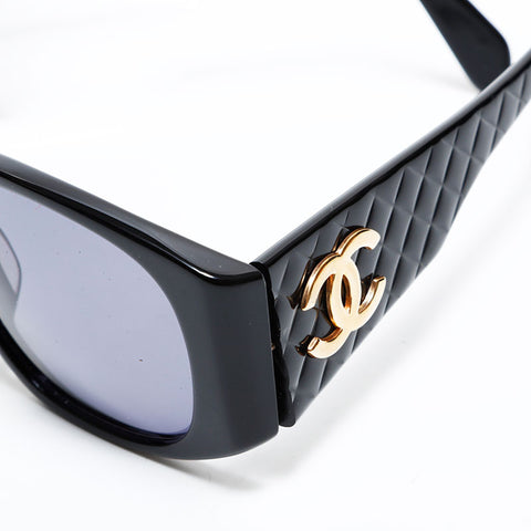 CHANEL Matelasse COCO Mark sunglasses black WS21645