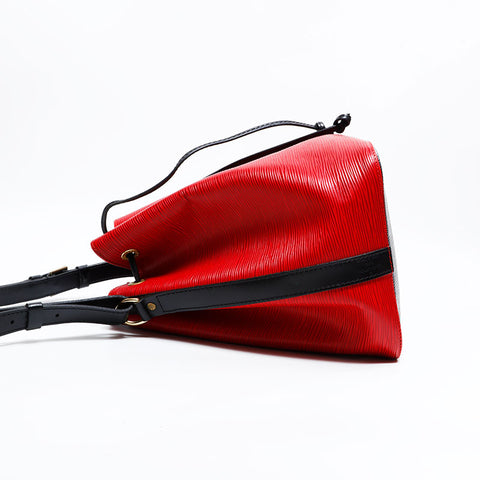LOUIS VUITTON Epi Petit Noe Two-tone 1995 Shoulder Bag Red WS21650