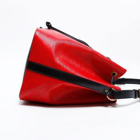 LOUIS VUITTON Epi Petit Noe Two-tone 1995 Shoulder Bag Red WS21650