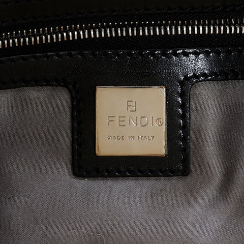 FENDI knit wool mamma bucket Shoulder Bag beige WS21660