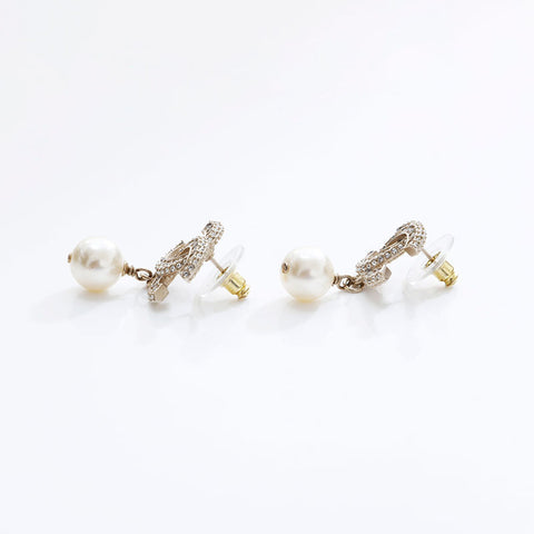 CHANEL A25V 2025 COCO Mark Rhinestone Pierce gold WS21677