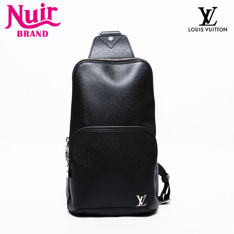 LOUIS VUITTON Taiga Avenue Sling Bag Body Shoulder Shoulder Bag black WS21718
