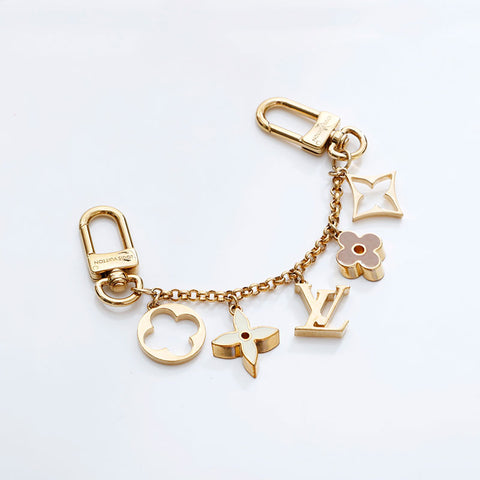 LOUIS VUITTON Bag Charm Chain Fleur de Monogram 2024 key ring gold WS21733