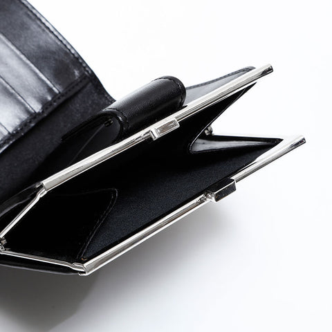 FENDI Leather gauze Bifold Wallet black WS21759