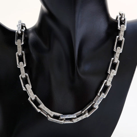 LOUIS VUITTON Chain Monogram Collier Necklace Silver WS21765
