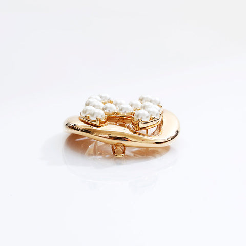 CHANEL B24A 2024 Pearl COCO Mark Hair Clip hair accessory gold WS21786