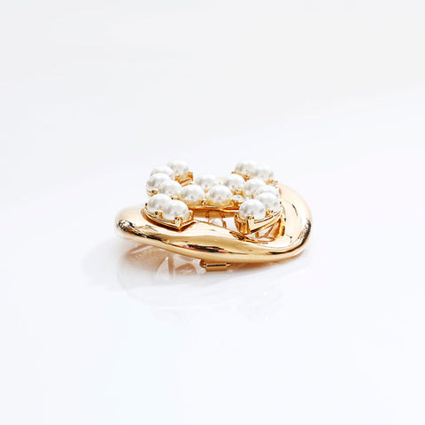 CHANEL B24A 2024 Pearl COCO Mark Hair Clip hair accessory gold WS21786