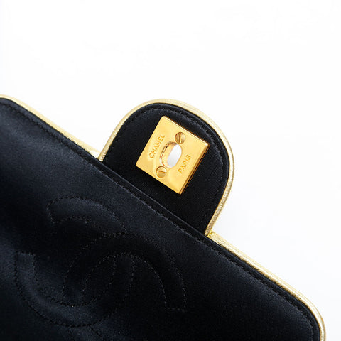 CHANEL No. 1 1989-1991 Mini Matelasse Satin Single Flap Shoulder Bag black WS21797