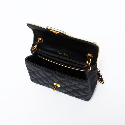 CHANEL No. 1 1989-1991 Mini Matelasse Satin Single Flap Shoulder Bag black WS21797
