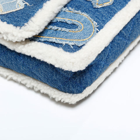 CHANEL 28th series 2019 Egyptian Hieroglyphs Shoulder Bag blue WS21798