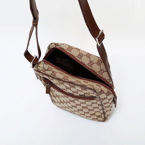 GUCCI GG canvas Shoulder Bag beige WS21813