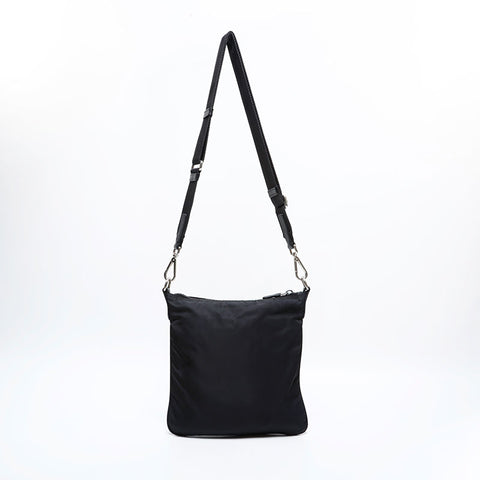 プラダ PRADA ナイロン ショルダーバッグ ブラック WS21827