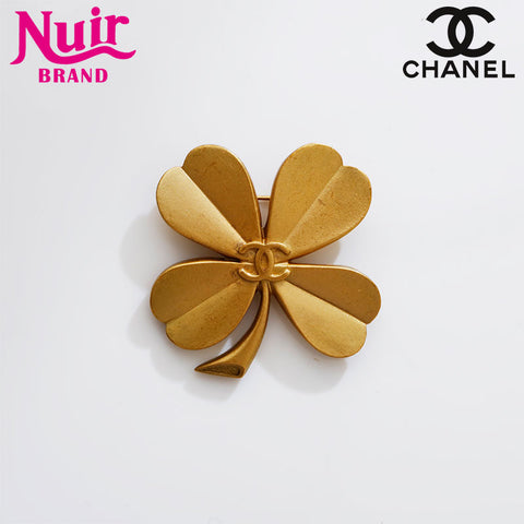 CHANEL 94A 1994 COCO Mark Clover Brooch gold WS21878