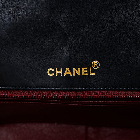 CHANEL No. 1 1989-1991 Diana 25 Matelasse Lambskin Shoulder Bag black WS21907