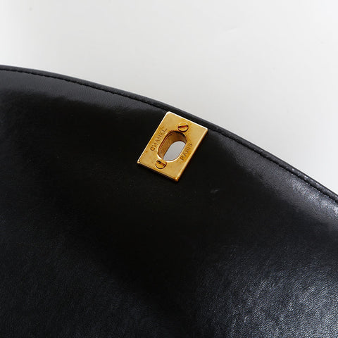 CHANEL No. 1 1989-1991 Diana 25 Matelasse Lambskin Shoulder Bag black WS21907