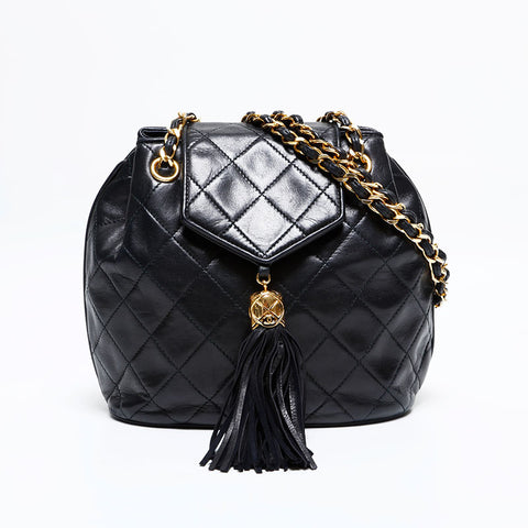 CHANEL 1989-1991 Series 1 Lambskin Mini Chain Matelasse Shoulder Bag black WS21910