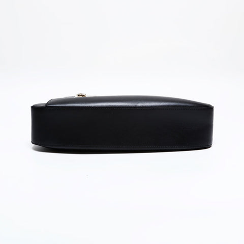 Salvatore Ferragamo Leather Gancini Shoulder Bag black WS21937