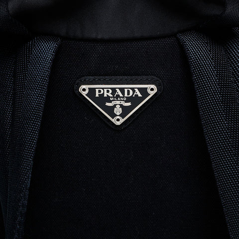 PRADA Nylon Small Backpack Â· Daypack black WS21945