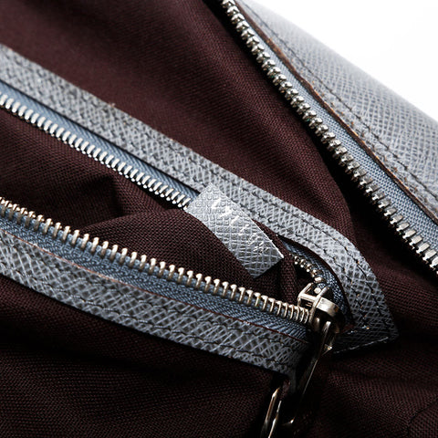 LOUIS VUITTON 2011 Taiga Neo Kendall Glacier Boston bag gray WS21947