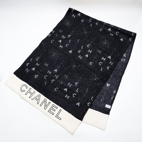 CHANEL Large mohair blend cashmere stole with logo Scarf black WS21983