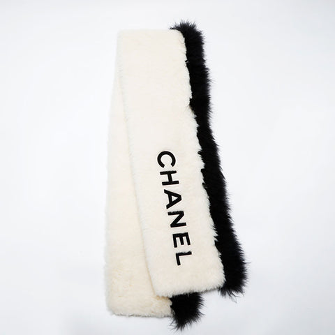 CHANEL 1994 Logo Boa Scarf Ivory WS21985