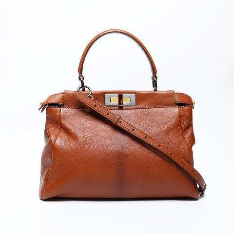 フェンディ FENDI ピーカブー レザー ショルダーバッグ VINTAGE 中古 定番 ブラウン WS2199