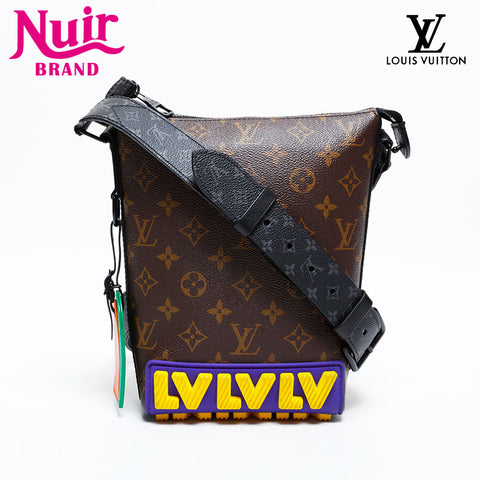 LOUIS VUITTON Monogram Cruiser Messenger Shoulder Bag Brown WS21999