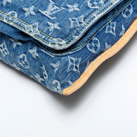 LOUIS VUITTON 2005 Monogram Denim Flat Shopper Handbag Navy WS22007