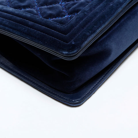 CHANEL No. 20 Velour Boy 2014-2015 Shoulder Bag Navy WS22039