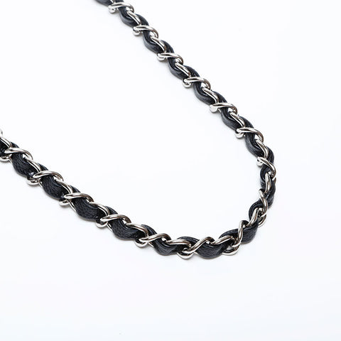 CHANEL 10 series 2005-2006 Caviar Chain Matelasse Shoulder Bag black WS22043