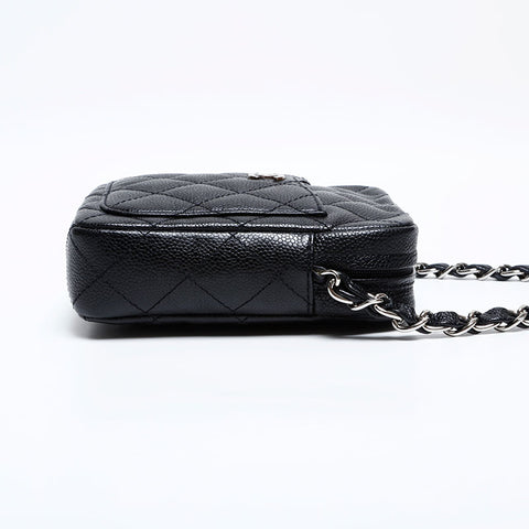 CHANEL 10 series 2005-2006 Caviar Chain Matelasse Shoulder Bag black WS22043