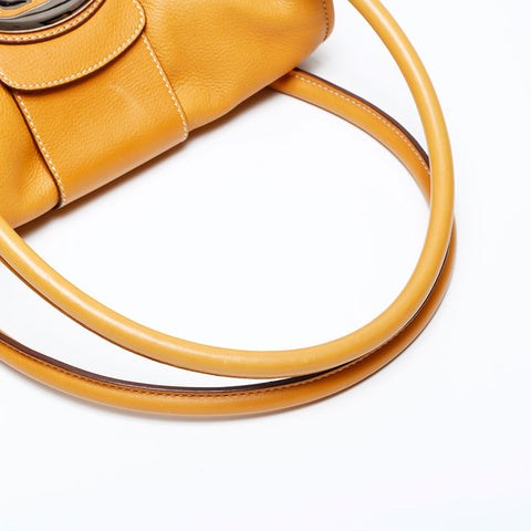 Christian Dior Leather logo plate Shoulder Bag beige WS22052